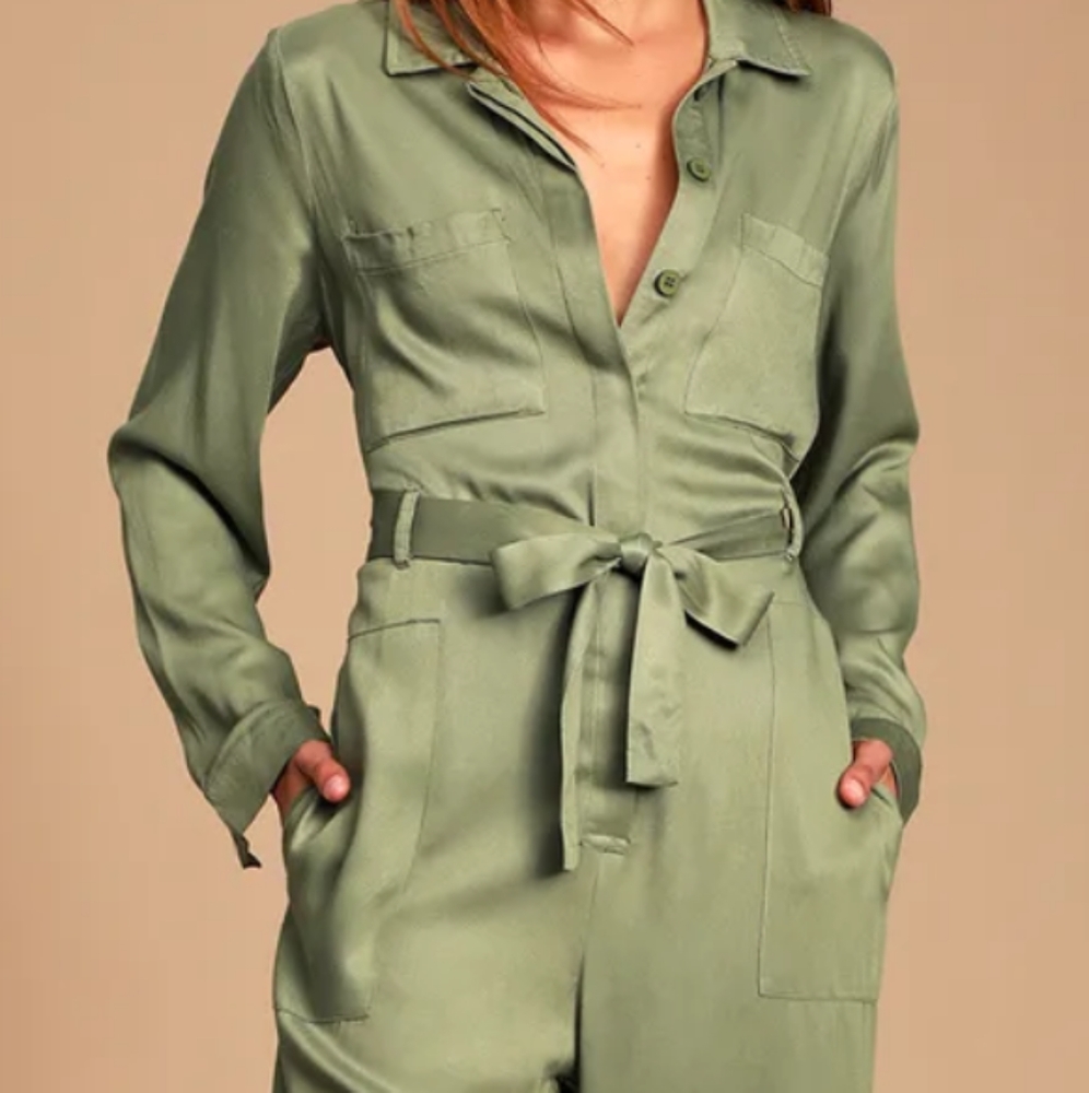 NWT. Good Jane. Bryant Park olive green.